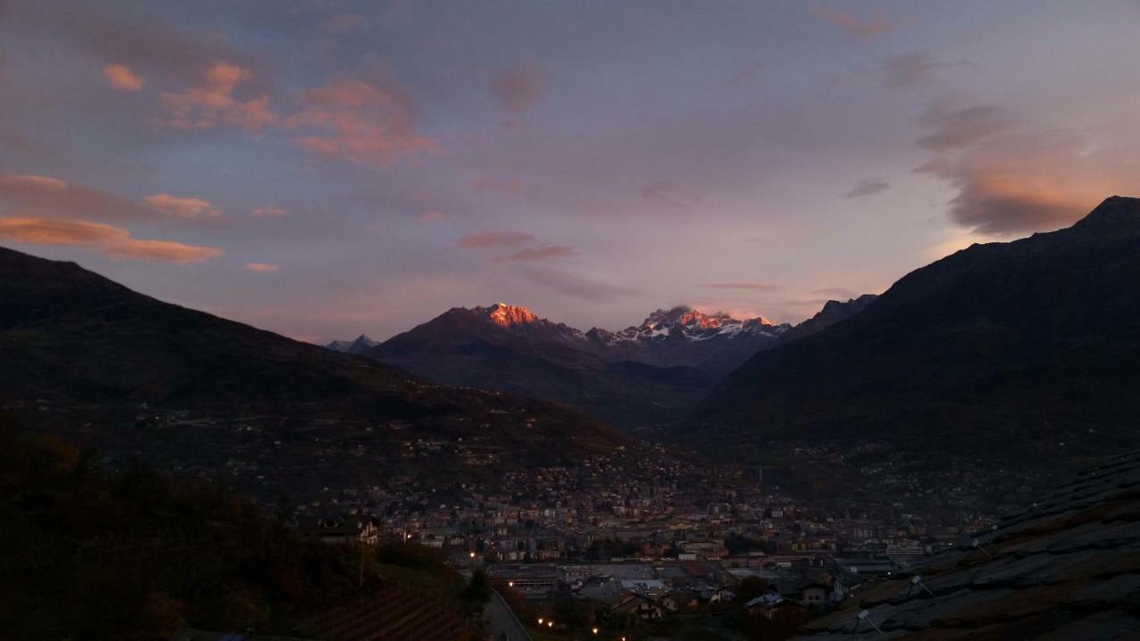 Maison Grivon Appartamento Becca Di Nona Aosta Kültér fotó